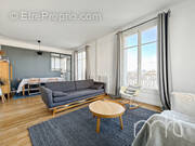 Appartement à LA GARENNE-COLOMBES