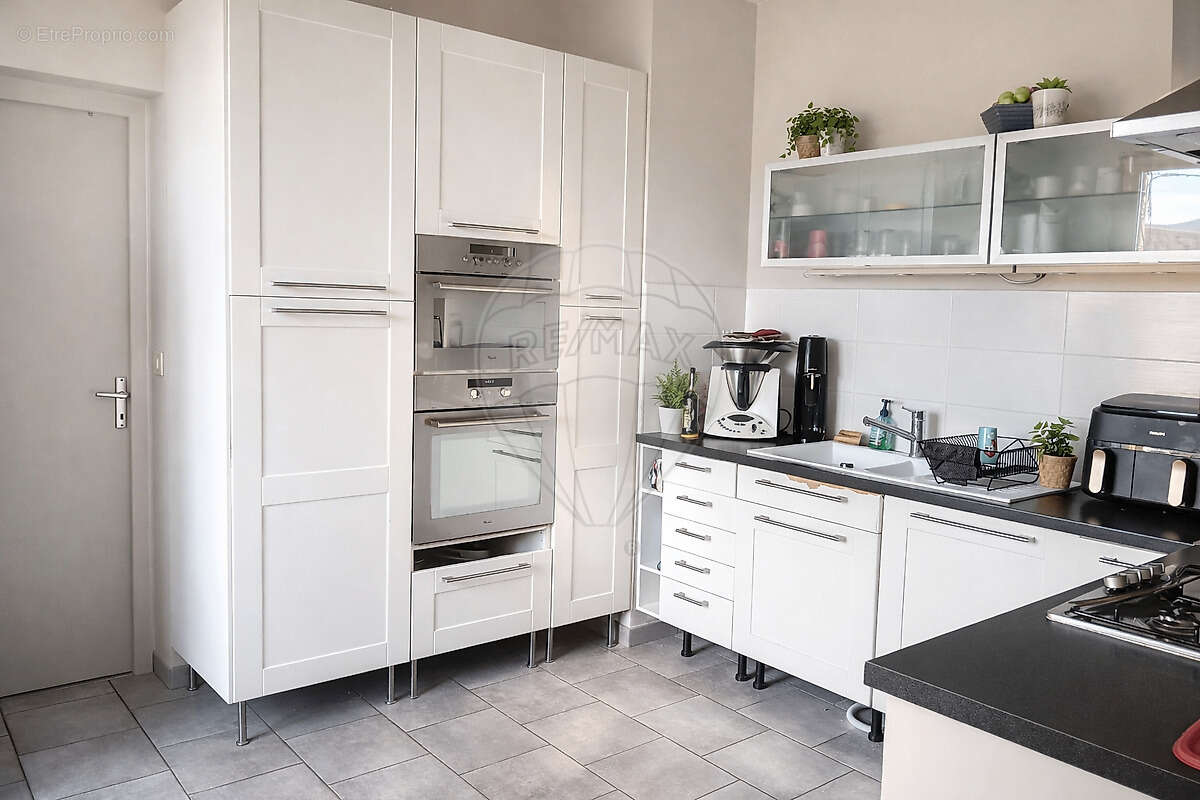 Maison à SALLES-ARBUISSONNAS-EN-BEAUJOLAIS