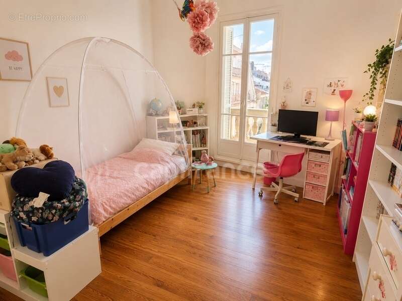 A vendre, Appartement 3 Pièces vendu loué, 80 m², Rue Clément Roassal, Nice, 06000, Alpes-Maritimes - photo 5