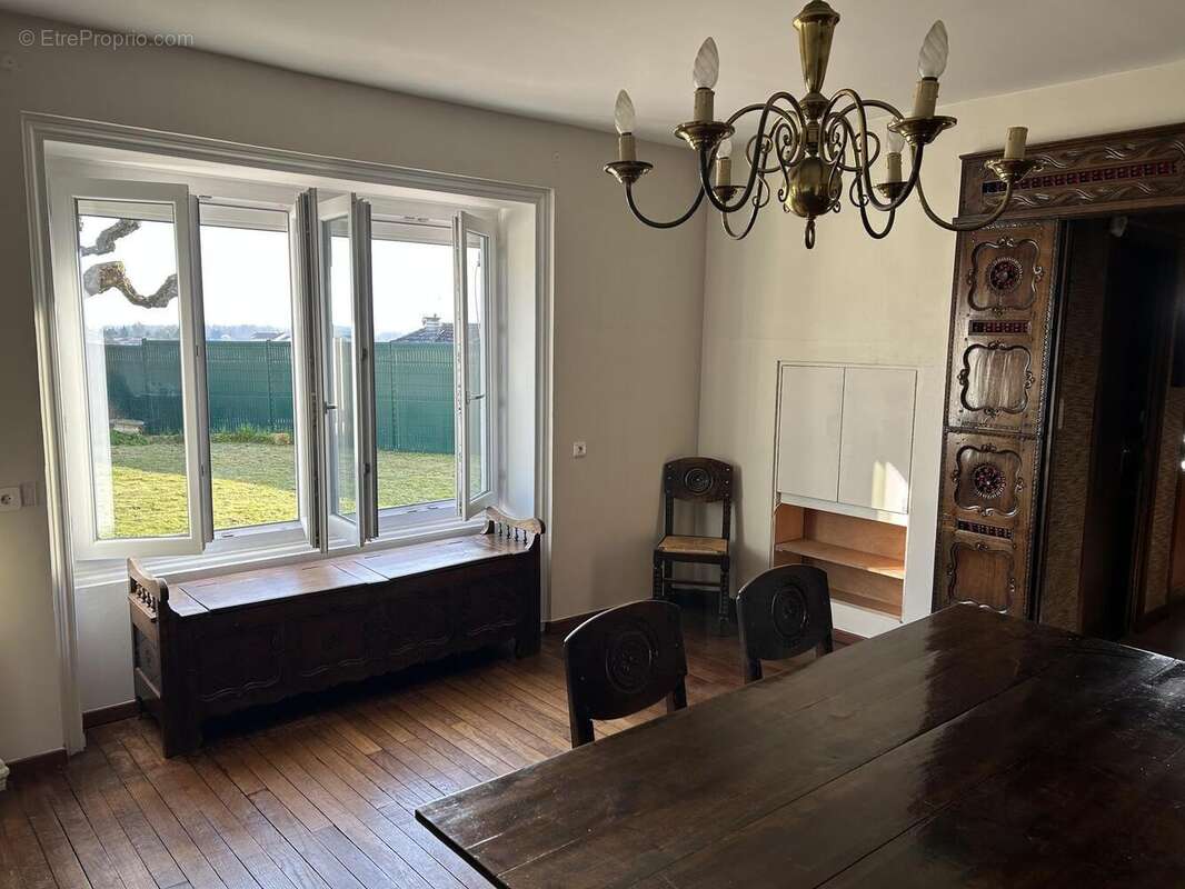 Photo 6 - Maison à POUILLY-SOUS-CHARLIEU