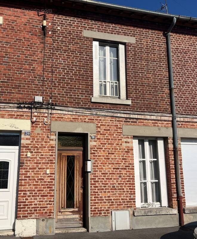 Maison à CHAUNY