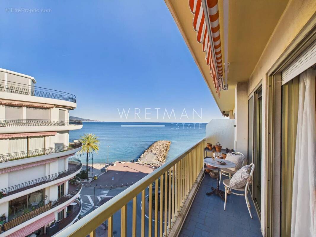 Appartement à ROQUEBRUNE-CAP-MARTIN