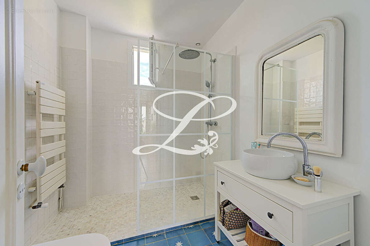 Maison Le Mesnil Le Roi 6 pièce(s) 138,78 m2 (173m² utile) - photo 9