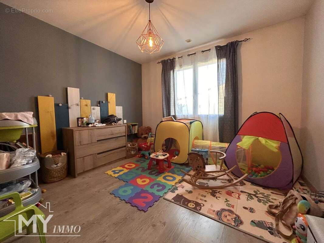 Maison à SAINT-AVIT-SAINT-NAZAIRE