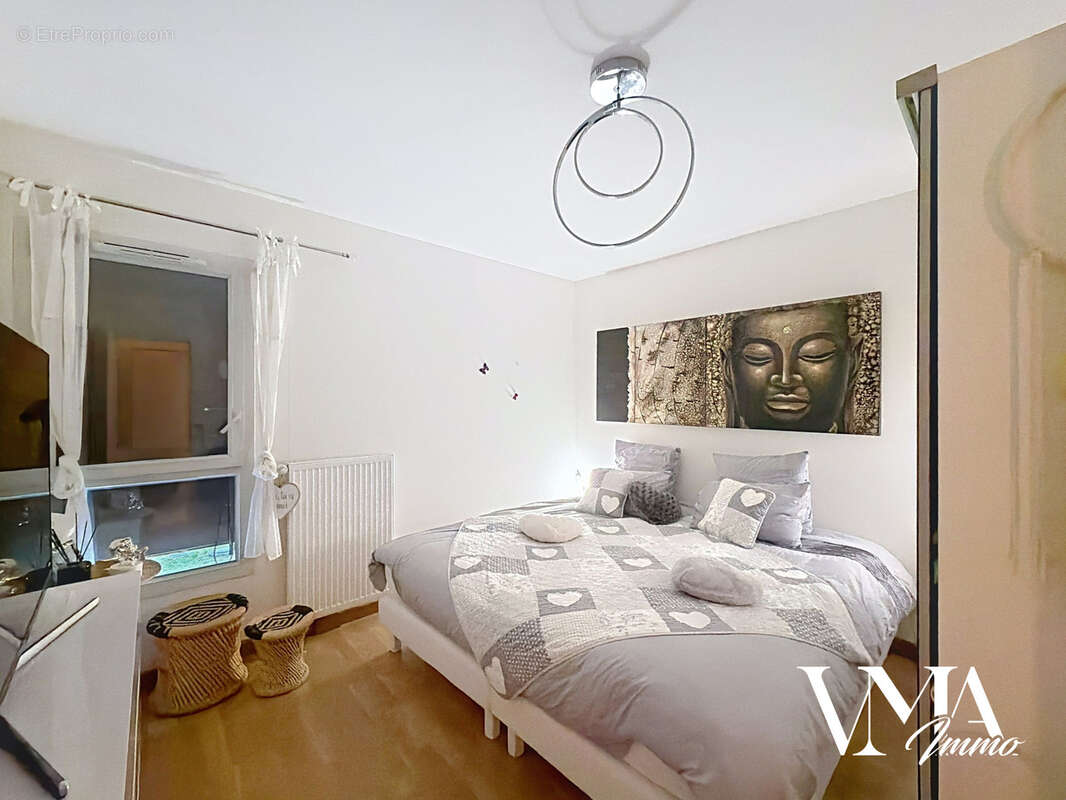 Appartement à LENTILLY