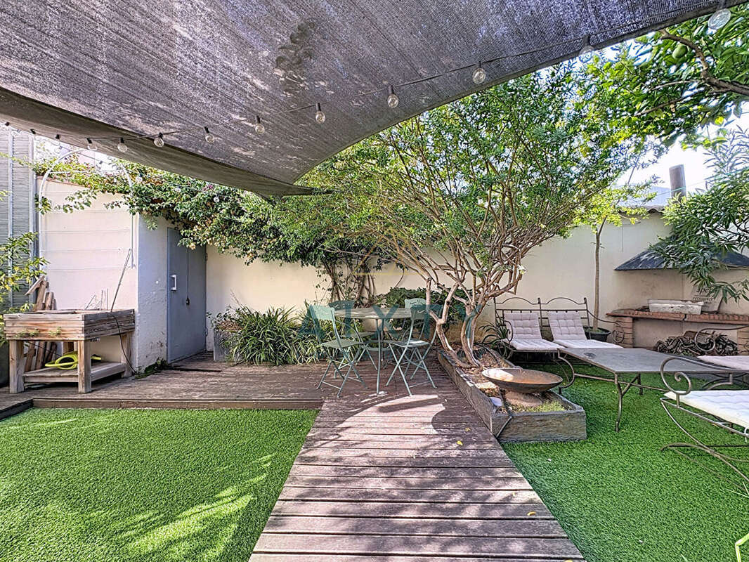 Maison à MARSEILLE-9E