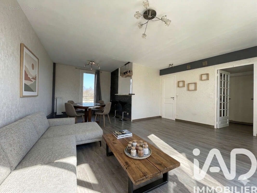 Photo 2 - Appartement à MAUREPAS