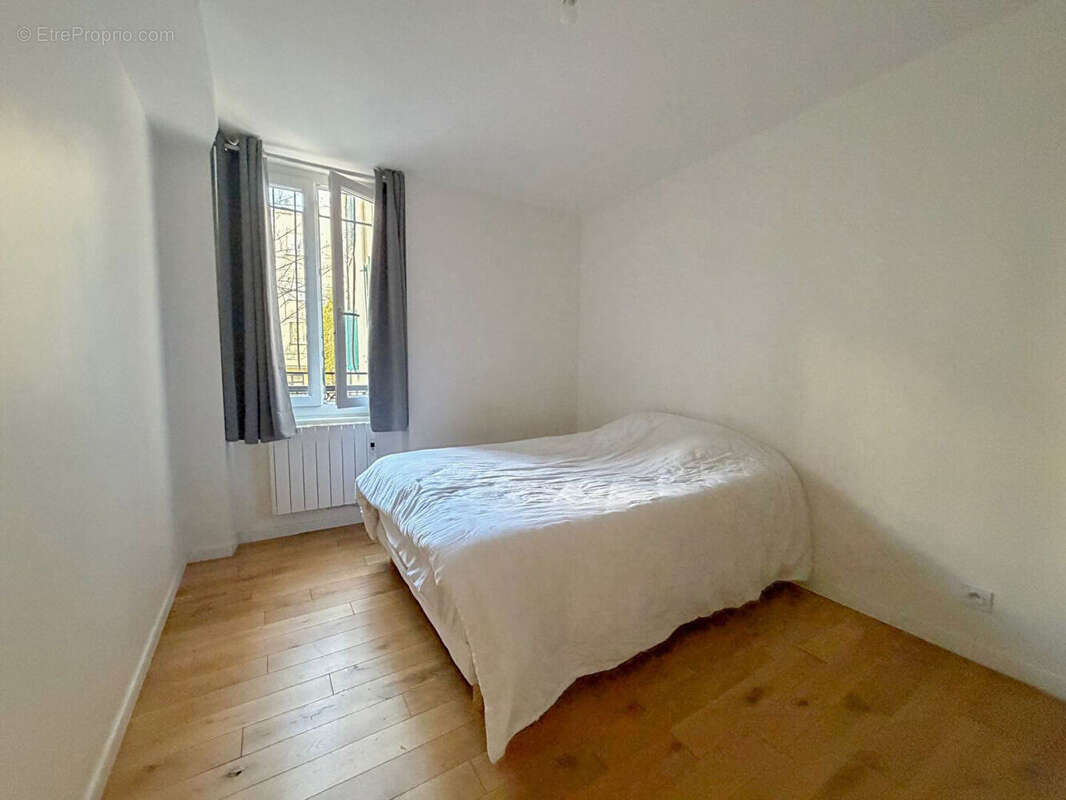 Appartement à NANTERRE