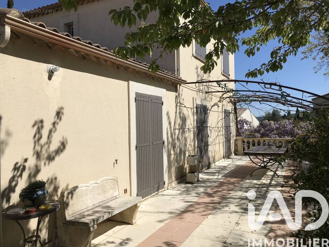Photo 1 - Maison à CLARENSAC