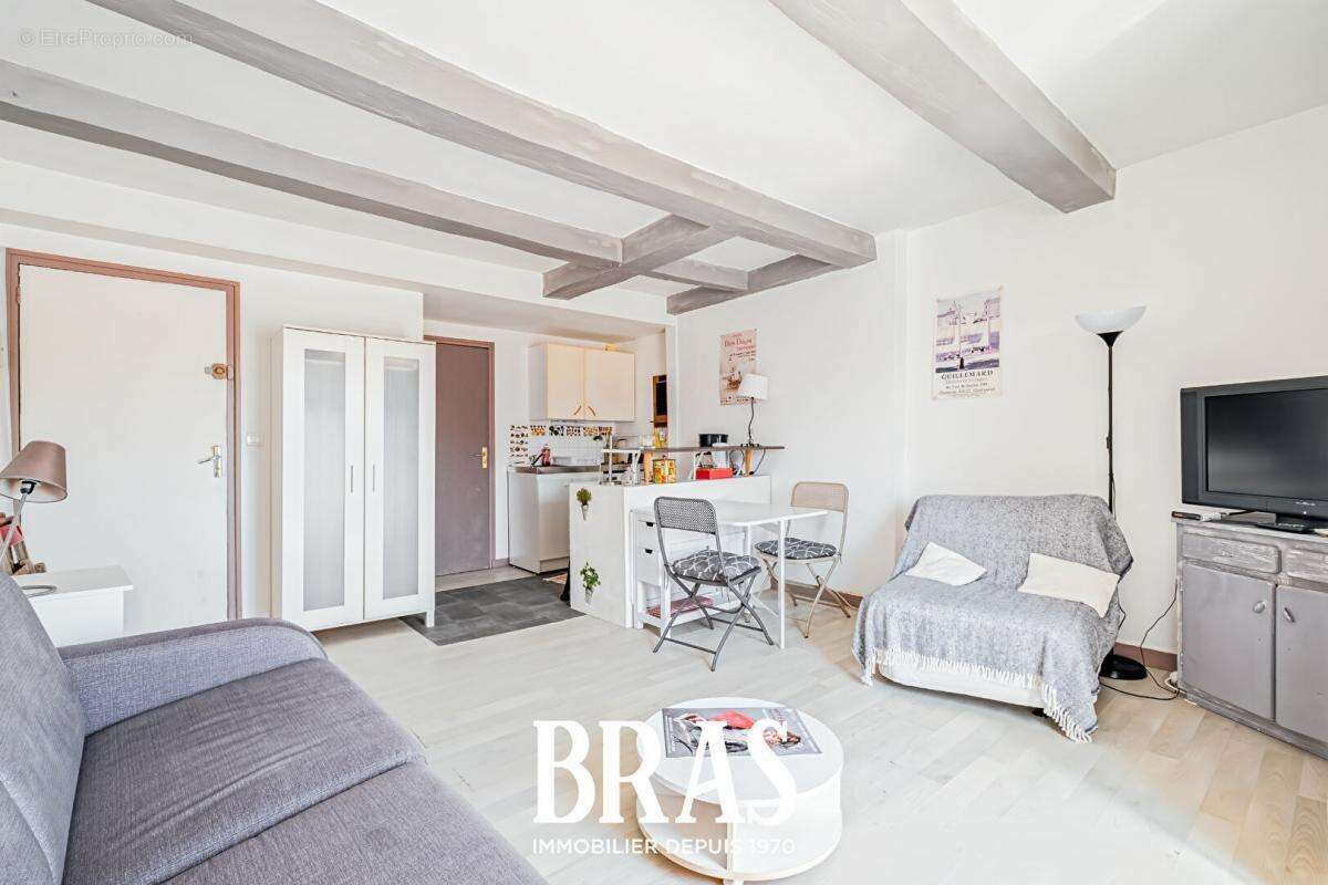 Appartement à LE POULIGUEN