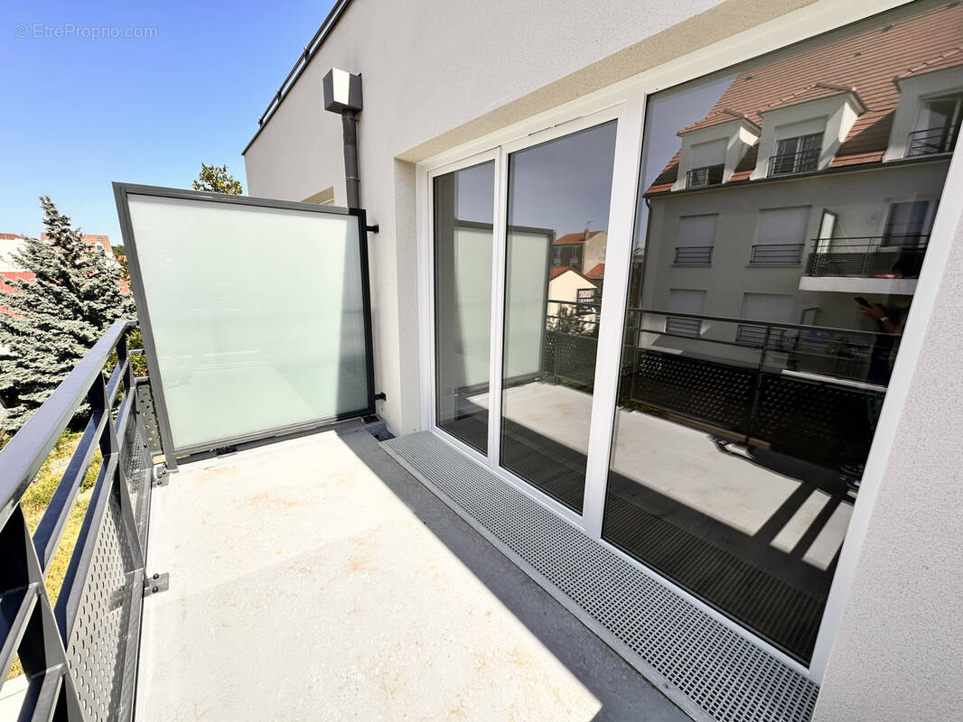 Appartement à BROU-SUR-CHANTEREINE