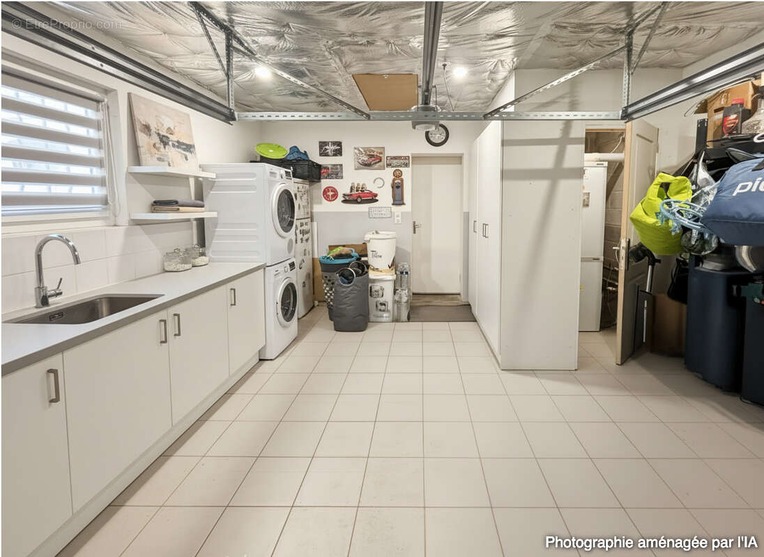 Maison à VAUX-LE-PENIL