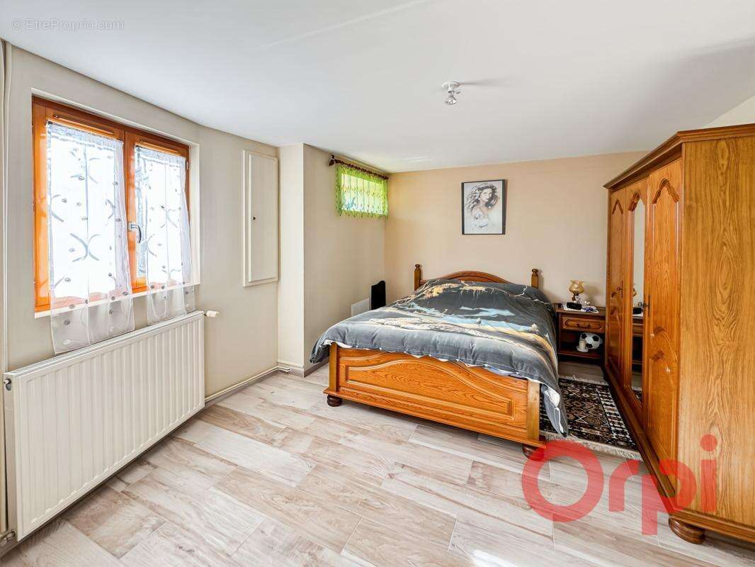 Maison à CHALIVOY-MILON