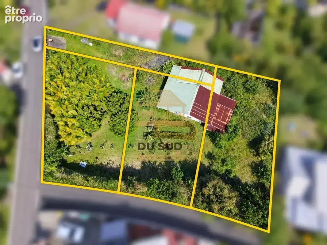 Photo Terrain à Saint-Joseph au prix de 84 500€