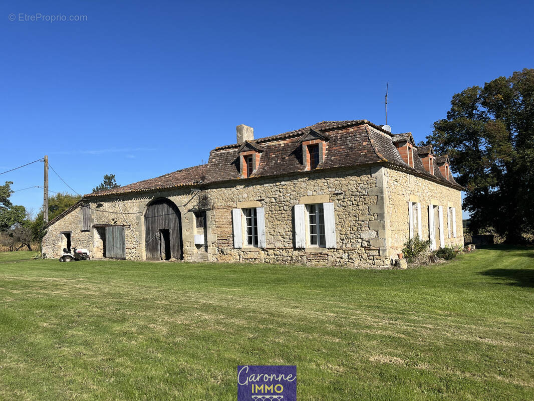 Maison à SAMAZAN