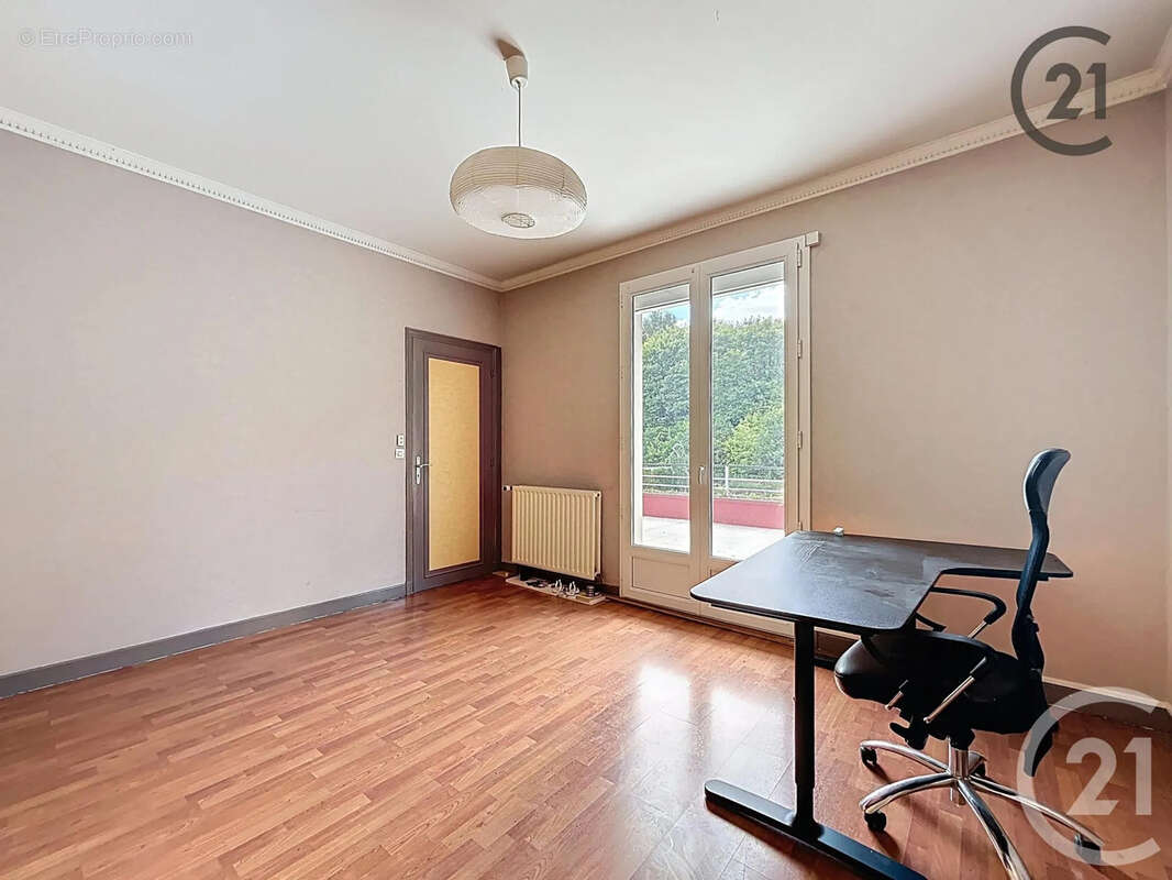 Maison à VAL-DE-VESLE