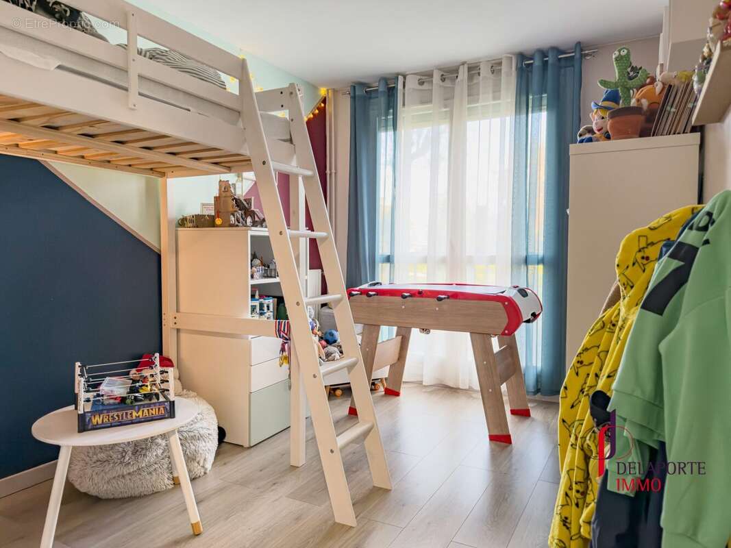 Appartement à MARGENCY