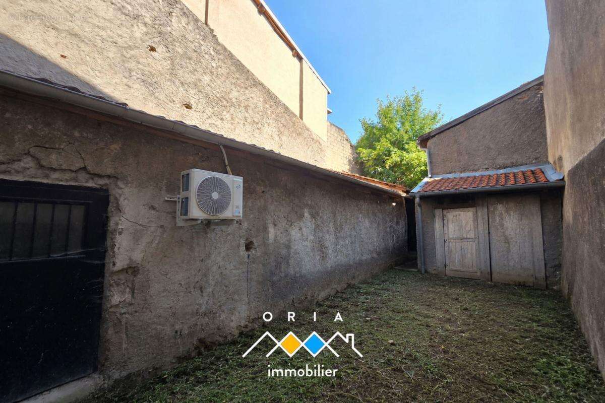 Appartement à PAGNY-SUR-MOSELLE