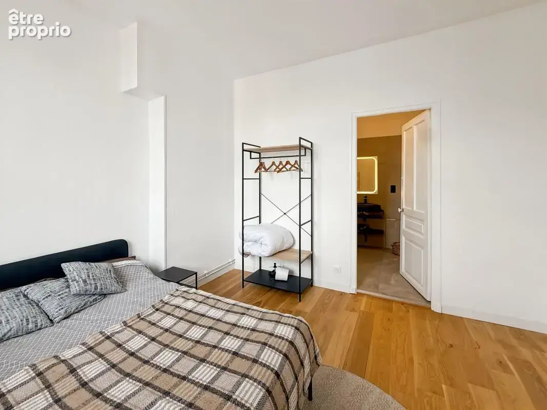 Appartement À Vendre Hyper Centre de Reims - photo 10