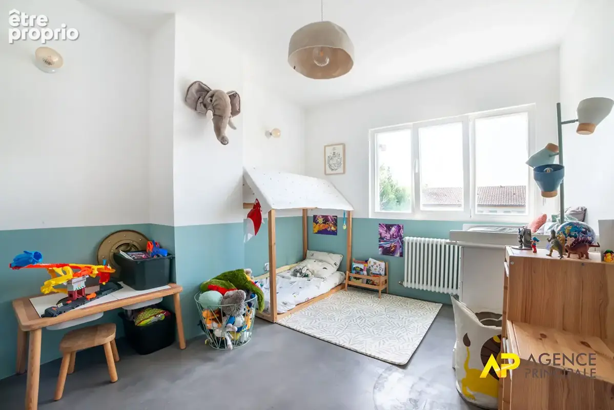 Maison de prestige à vendre à Colombes - 6 pièces, 136 m², jardin et stationnement - photo 13