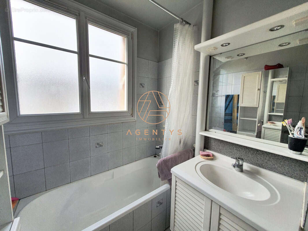 Appartement à CHAMPIGNY-SUR-MARNE