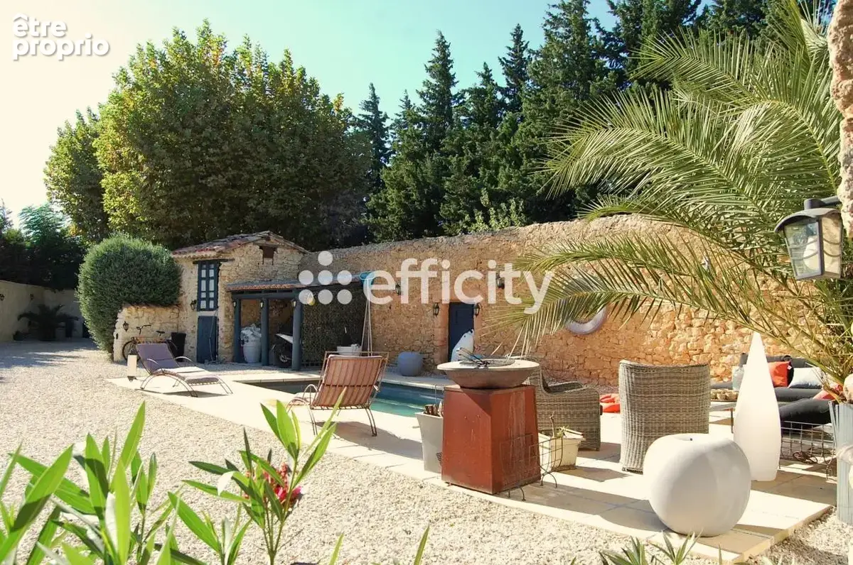 Maison 7 pièces 166 m² à vendre à Orange (84100) - photo 3