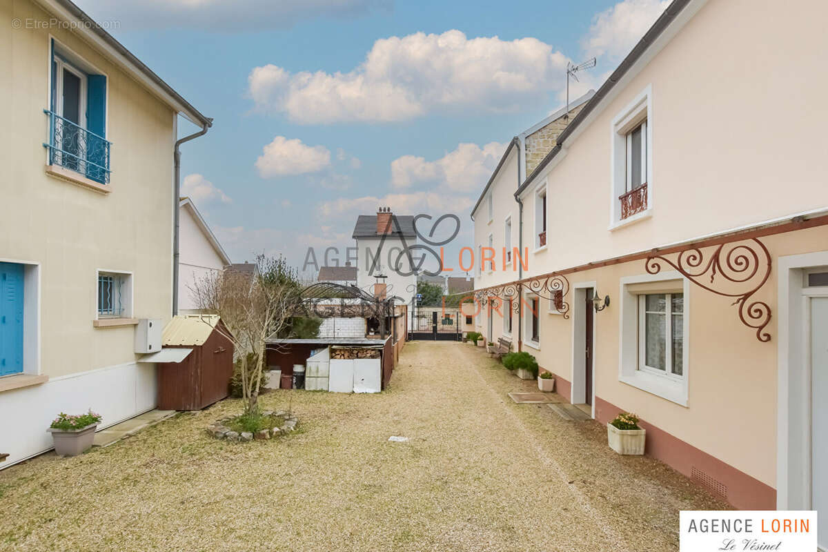 Maison à CROISSY-SUR-SEINE