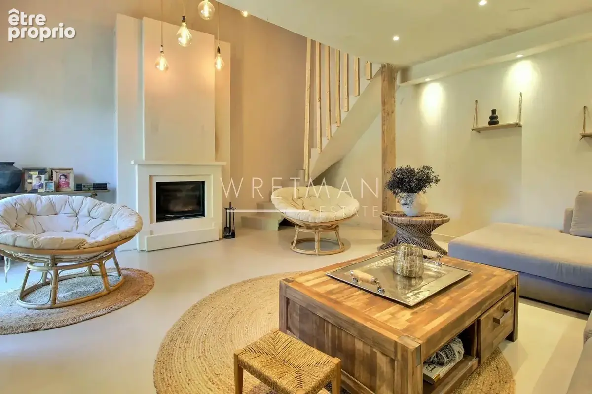 Maison en pierre rénovée au calme - Fayence - photo 6