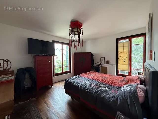 Maison à OLLAINVILLE