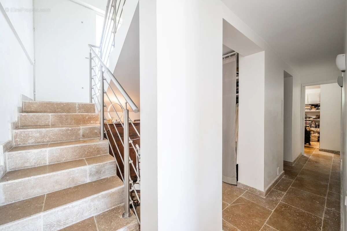 Maison à SAINT-RAPHAEL