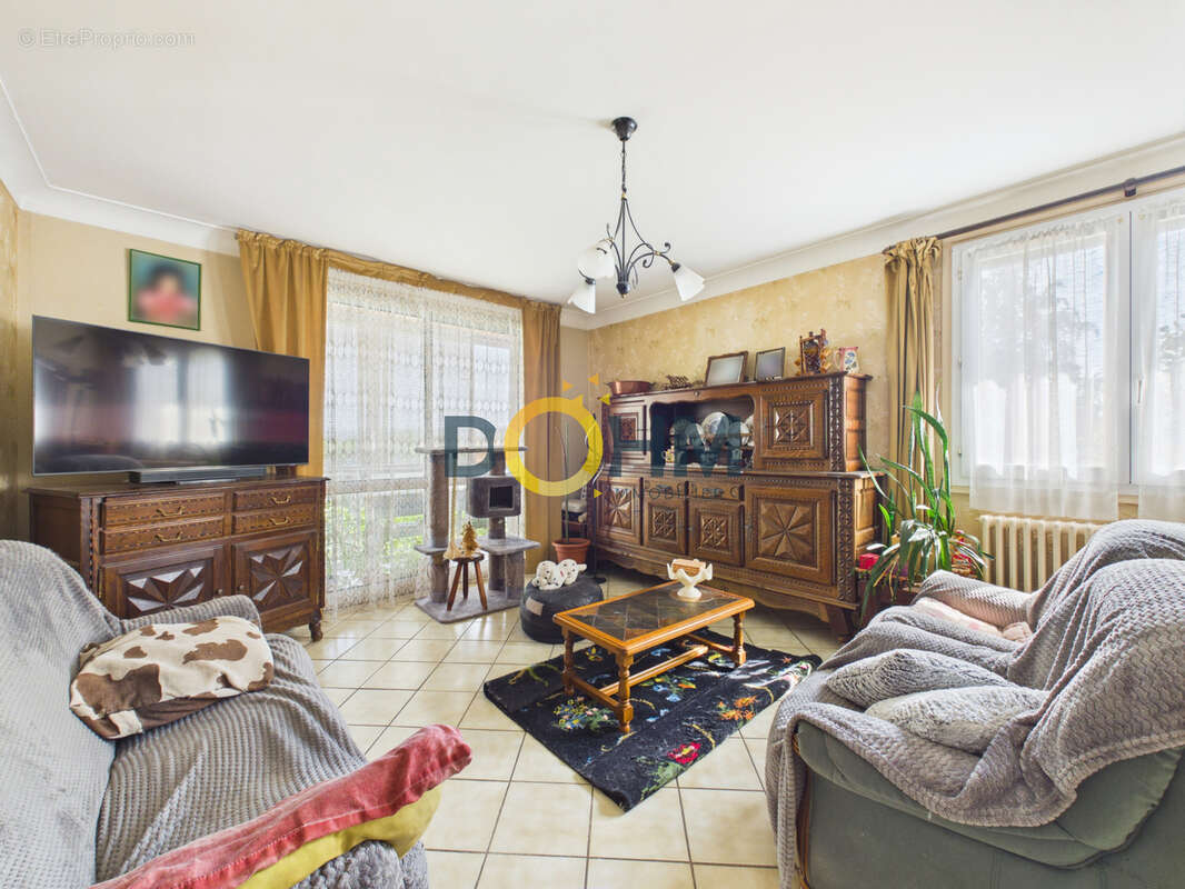 Maison 5 pièces 129m2 avec dépendances - photo 8