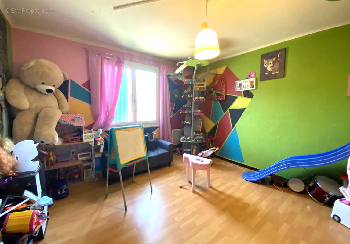 Appartement à NYONS