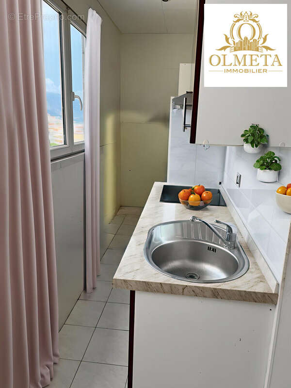 Appartement à ROQUEBRUNE-CAP-MARTIN