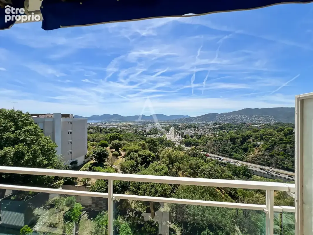 LE CANNET très beau 4 pièces de 83 m² avec terrasse, cave et aperçu mer - photo 15