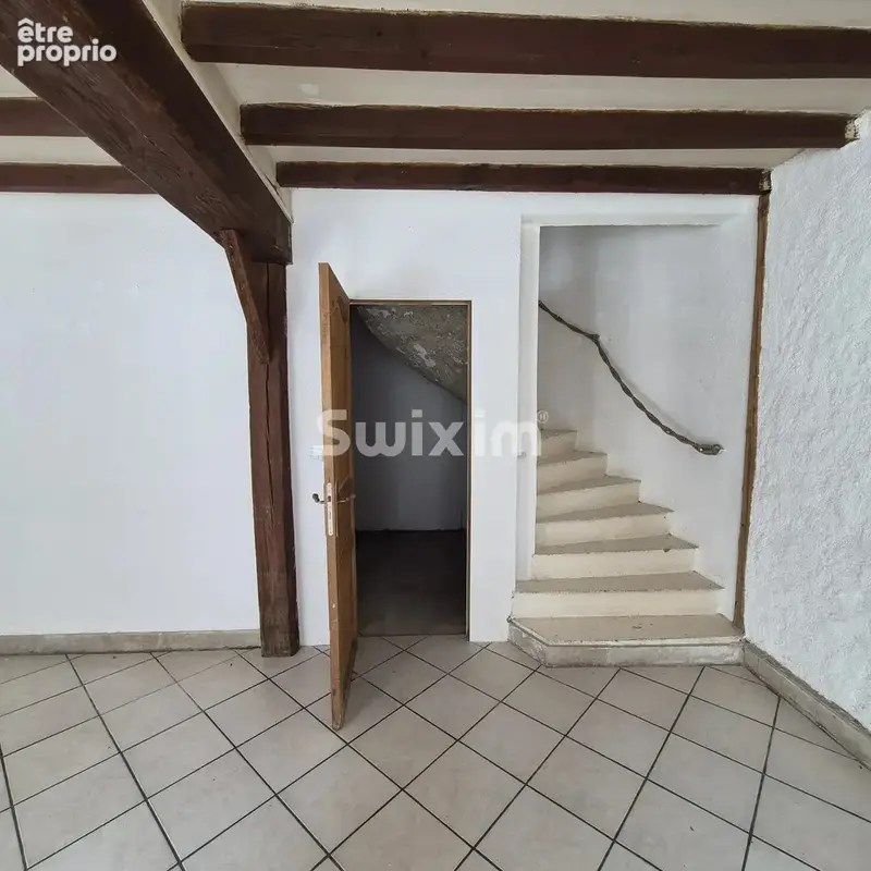 Maison à Montillot, 150 m², 3 chambres et grange - photo 5