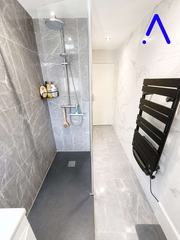 Appartement 82 m² à Luneville  - photo 3