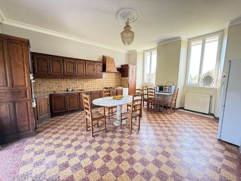 Maison de maître 180 m² – 5 chambres – Terrain 9 082 m² – EXCLUSIVITÉ – Montsûrs - photo 4