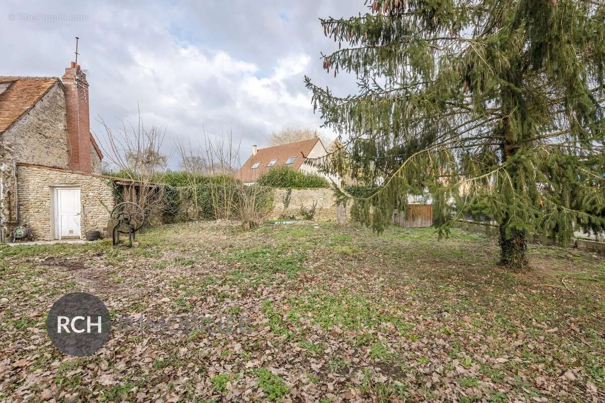 Maison à MONTFORT-L&#039;AMAURY
