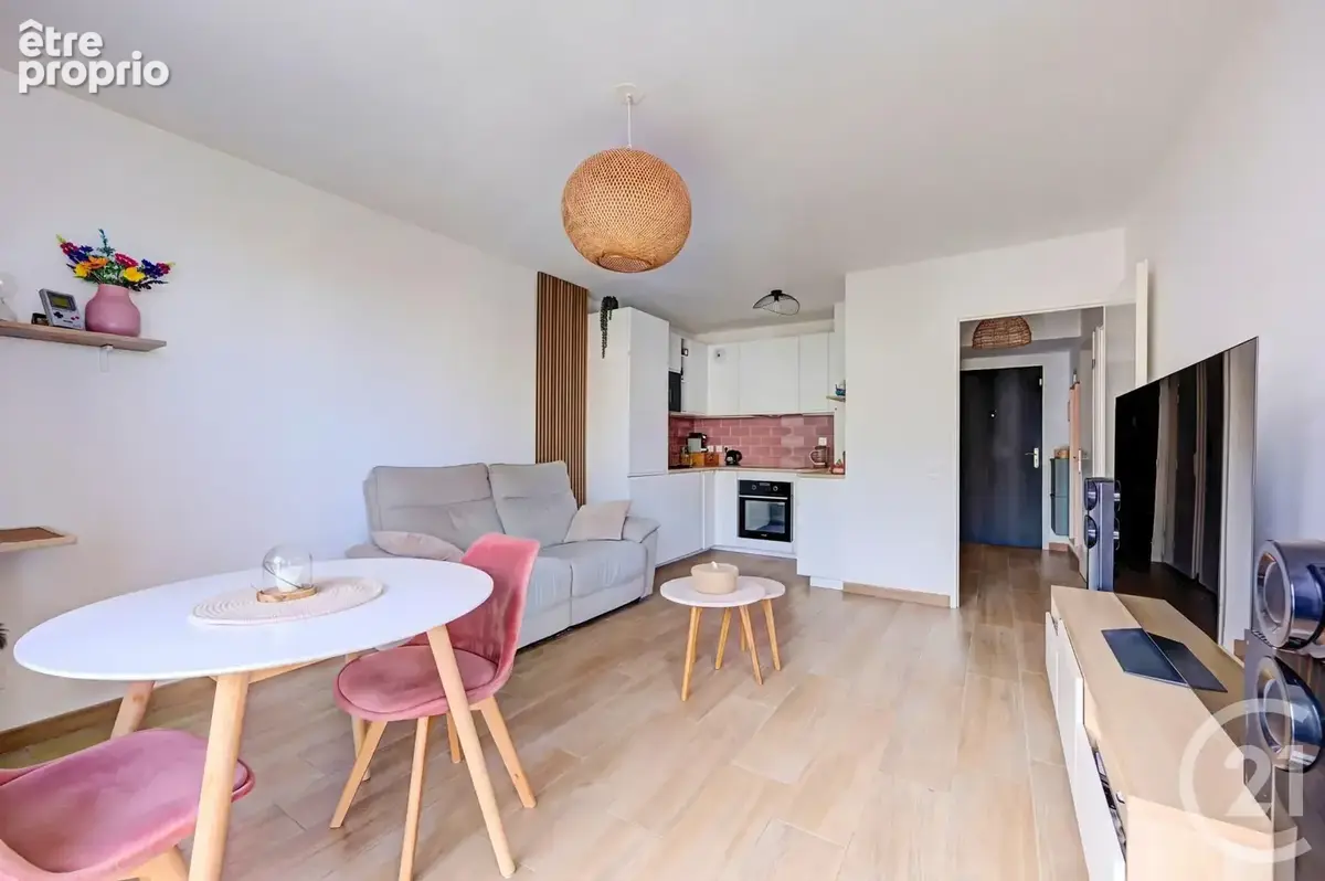 Appartement 2 pièces 45 m² à vendre à Ozoir-La-Ferriere (77330) - photo 3