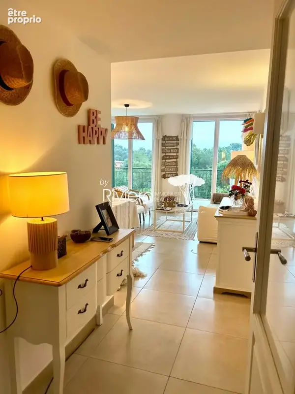 T4 dernier etage avec piscine et double box ! - photo 29