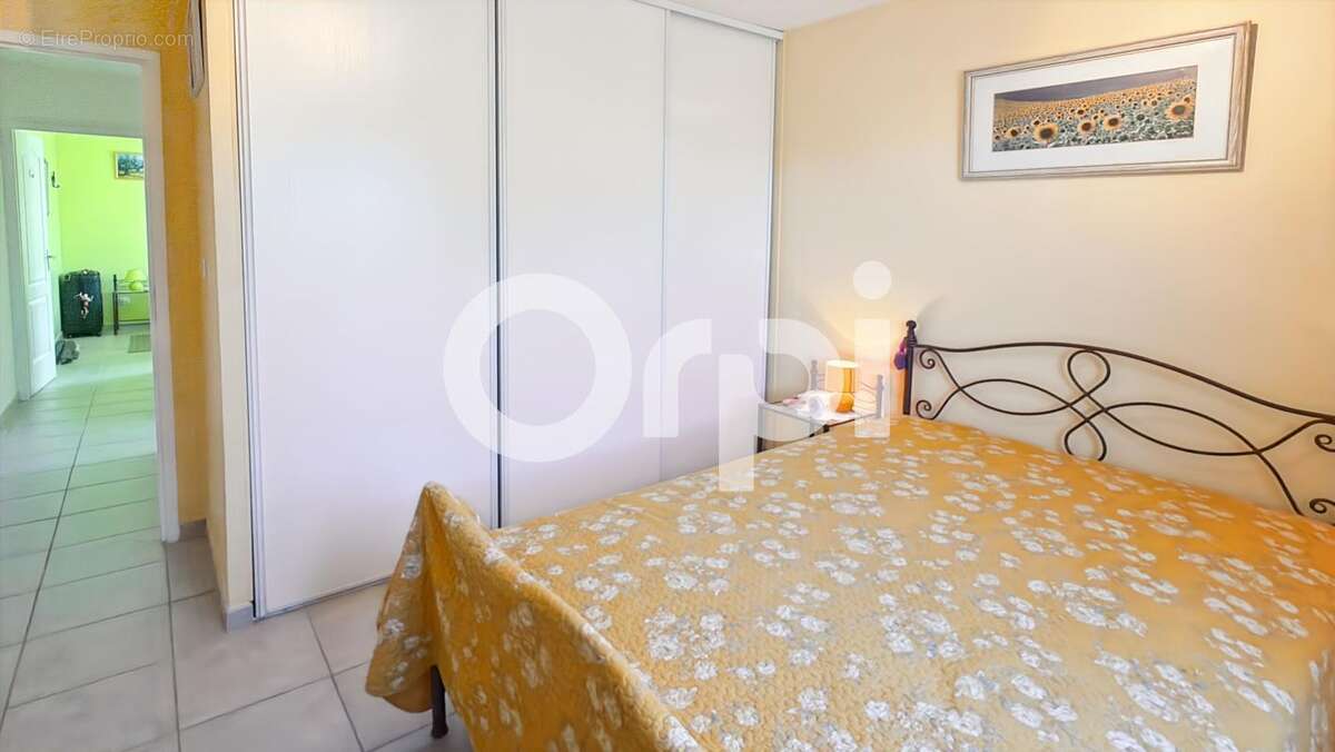 Maison À Vendre sur 1500m² de terrain arboré - photo 12