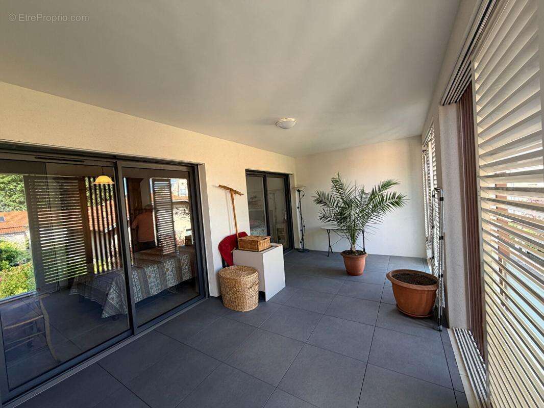 Appartement  5 pièce(s) 98.71 m2       DEUX  GRANDE TERRASSE  + GARAGE - photo 16
