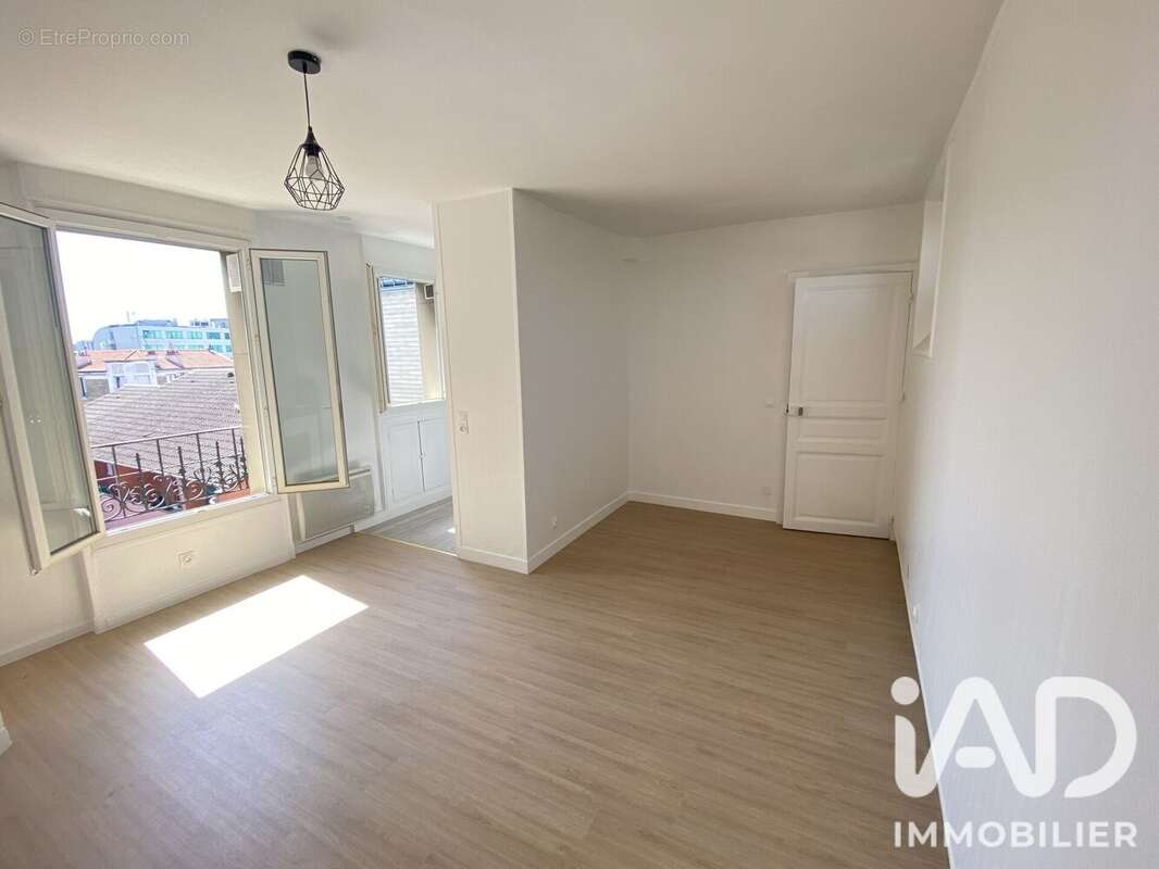 Photo 3 - Appartement à SAINT-OUEN