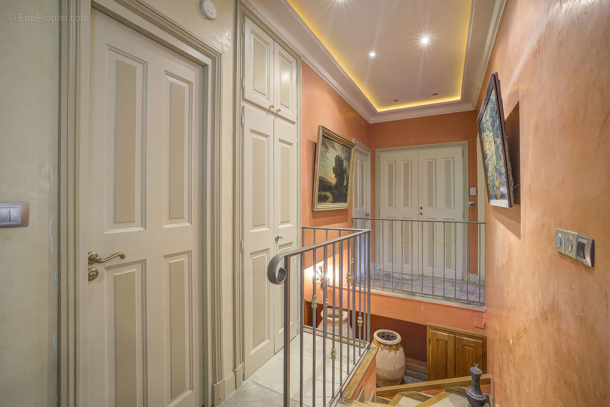 Maison à LA COLLE-SUR-LOUP