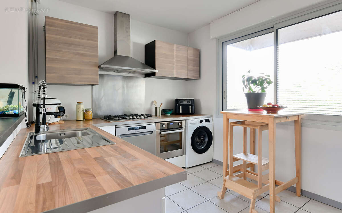 Appartement à TASSIN-LA-DEMI-LUNE