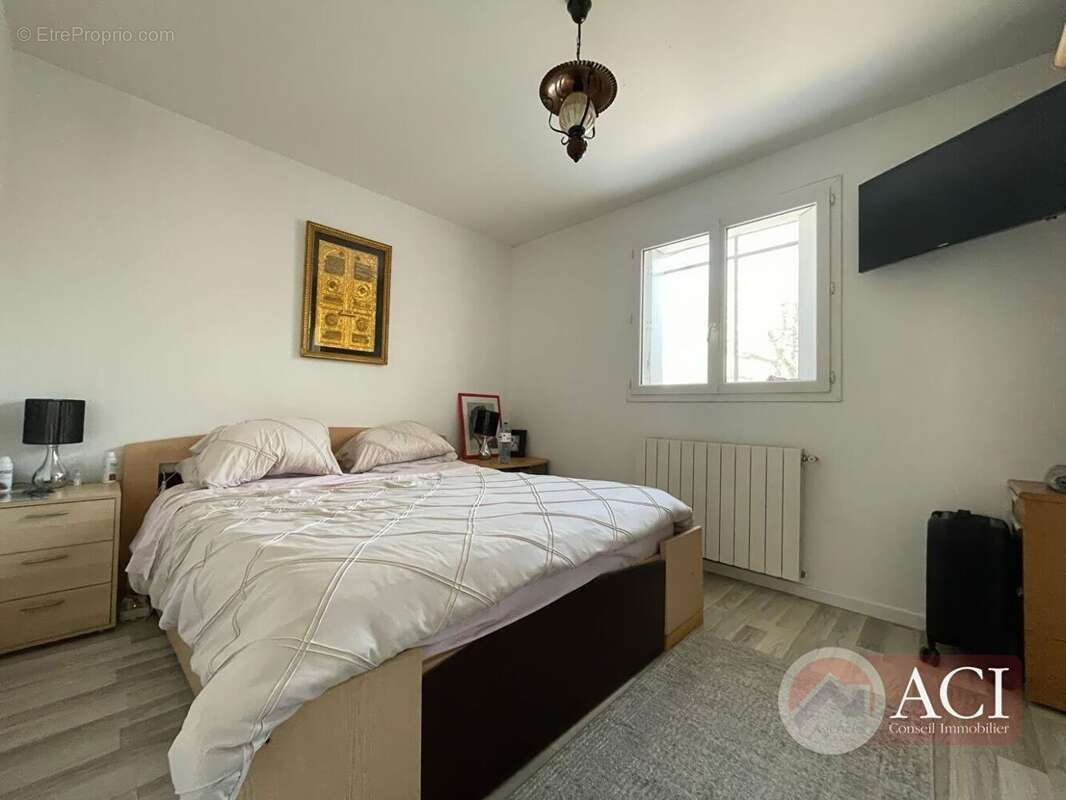 58240779f.jpg - Maison à MONTMAGNY