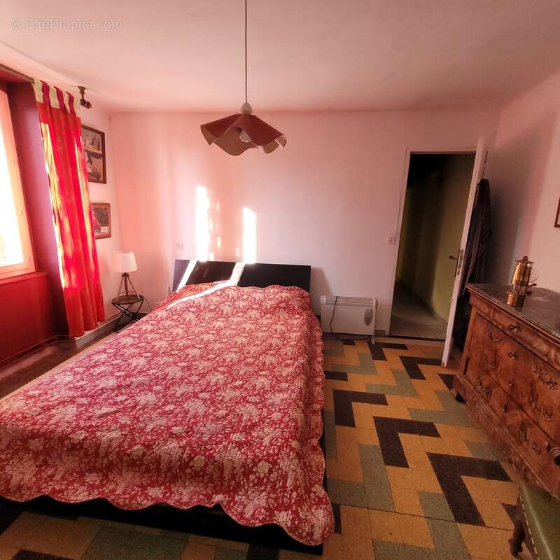 Dpt Gard (30), à vendre ALES Menudiere maison en pierre à rénover d'environ 134 m² sur terrain de 2200 m² - photo 11