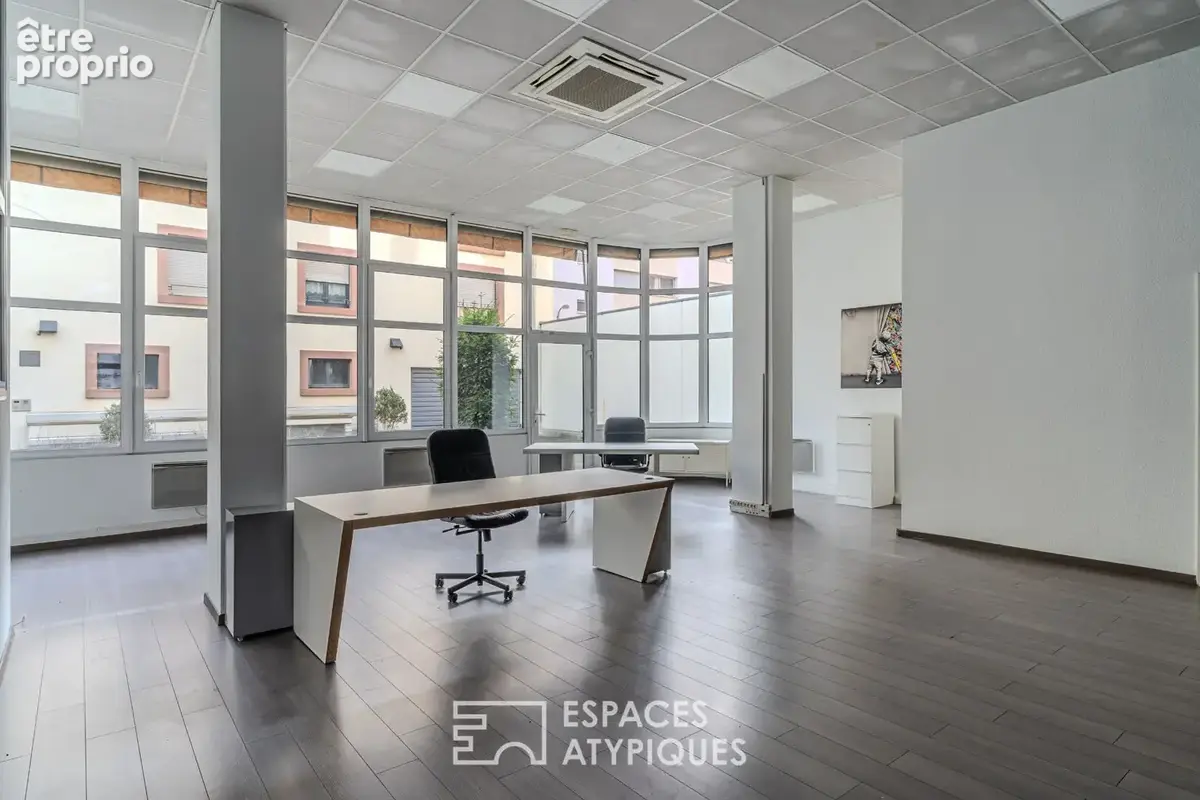 Ancien local commercial esprit loft quartier Tribunal - photo 5