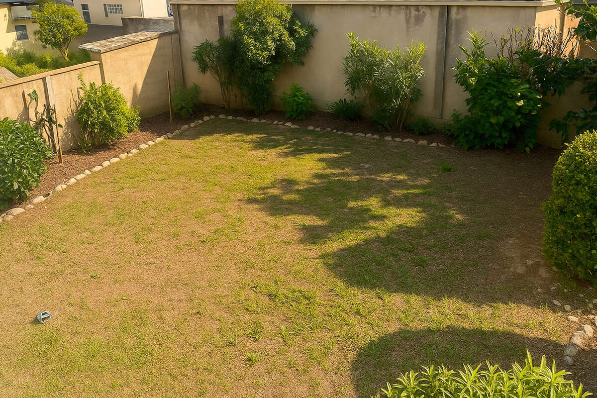 jardin - Maison à CARCASSONNE