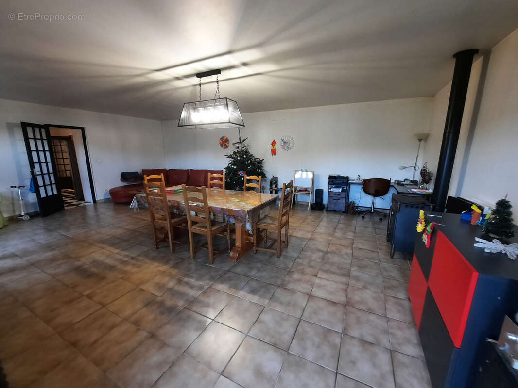 Maison à SAUVETERRE-DE-GUYENNE